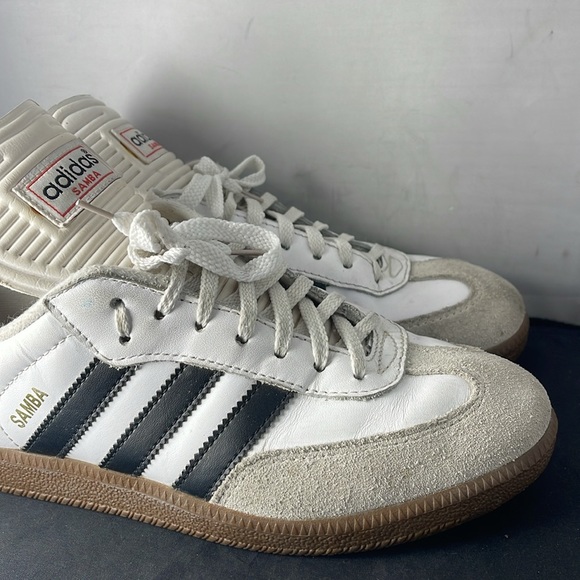 Adidas Samba Classic Low Top Sneakers Mens size 6.5 - Picture 3 of 13